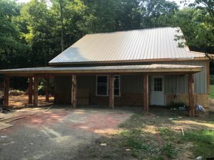 kentucky hunting lodge being built